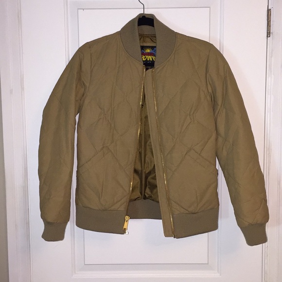 Eddie Bauer skyline down jacket